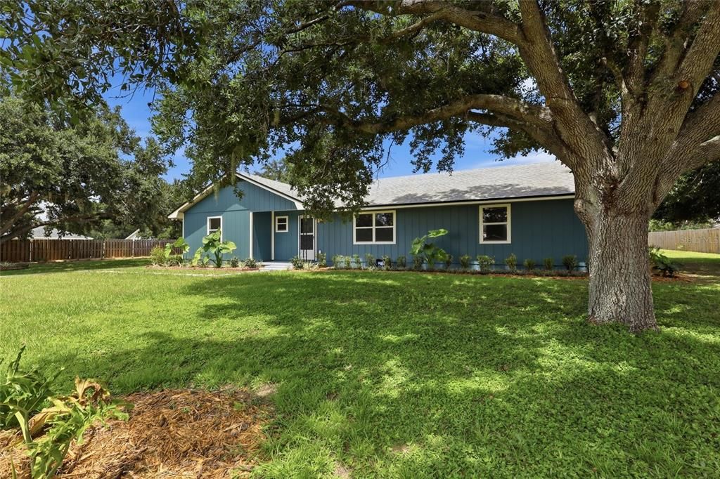 For Sale: $445,000 (3 beds, 2 baths, 2198 Square Feet)