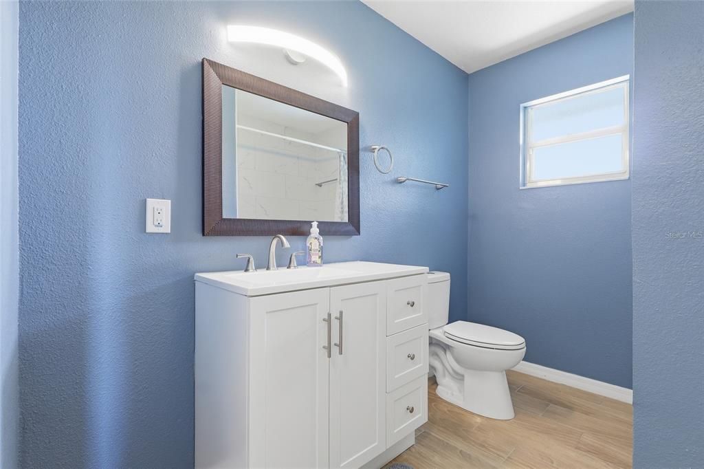 For Sale: $445,000 (3 beds, 2 baths, 2198 Square Feet)