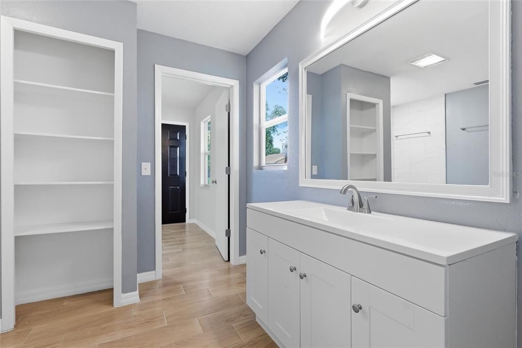 For Sale: $445,000 (3 beds, 2 baths, 2198 Square Feet)