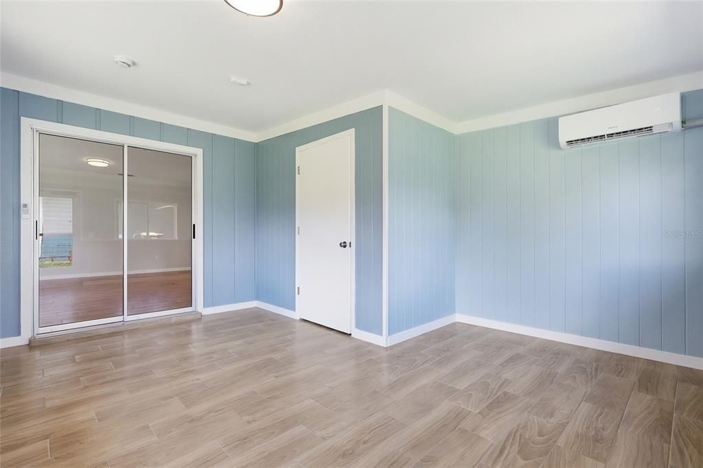 For Sale: $445,000 (3 beds, 2 baths, 2198 Square Feet)