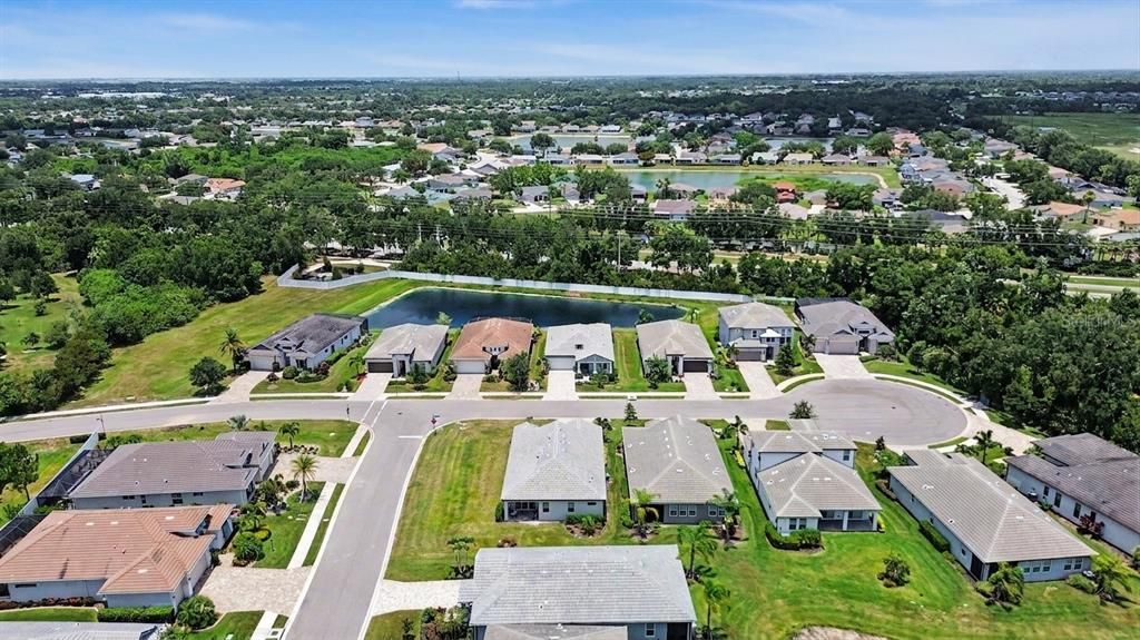 На продажу: $524,900 (4 спален, 2 ванн, 2139 Квадратных фут)