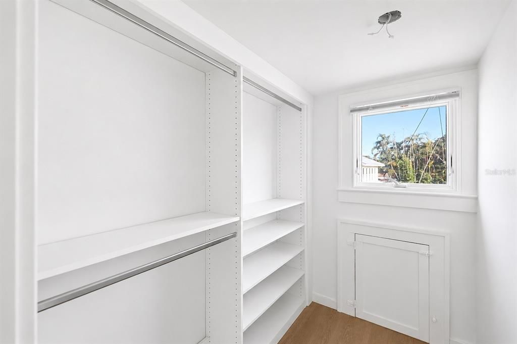 На продажу: $4,490,000 (5 спален, 5 ванн, 4536 Квадратных фут)