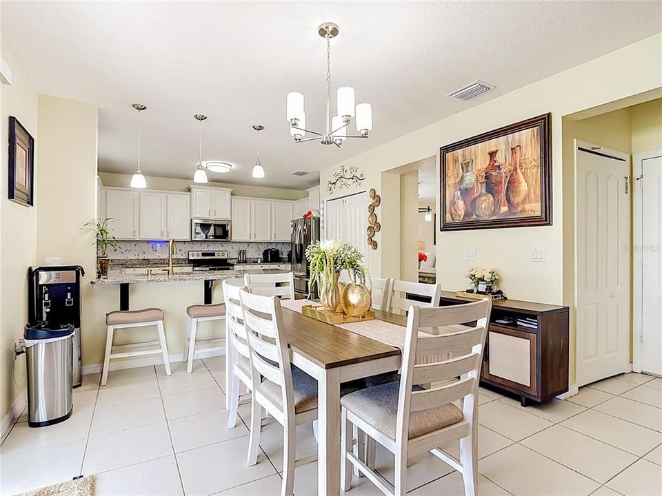В аренду: $2,550 (4 спален, 2 ванн, 2682 Квадратных фут)