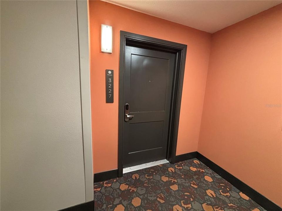 На продажу: $365,000 (3 спален, 3 ванн, 1544 Квадратных фут)