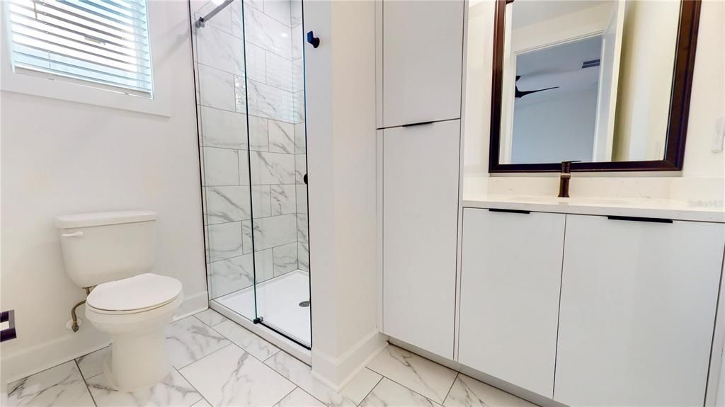В аренду: $3,900 (3 спален, 3 ванн, 1513 Квадратных фут)