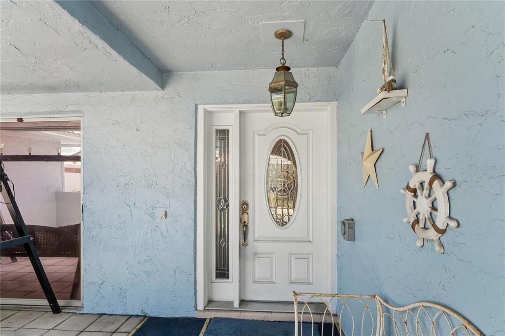 For Sale: $150,000 (2 beds, 2 baths, 930 Square Feet)