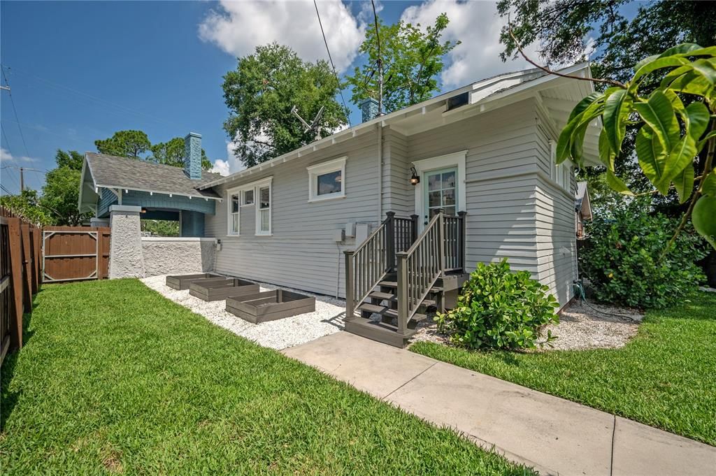 В аренду: $3,950 (3 спален, 2 ванн, 2410 Квадратных фут)