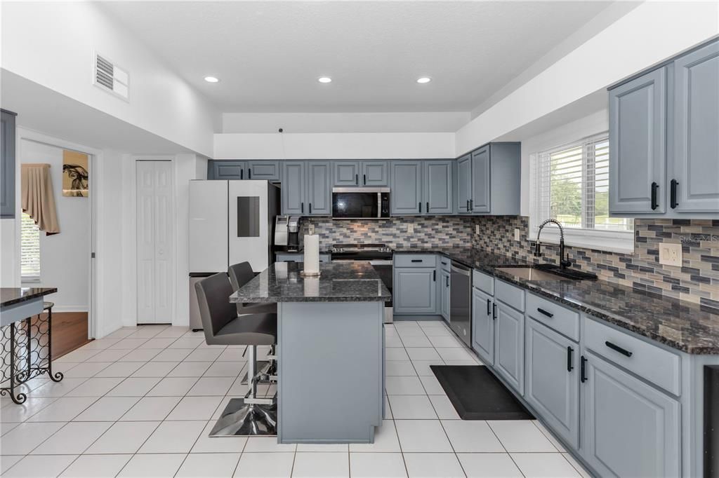 For Sale: $695,000 (5 beds, 3 baths, 3897 Square Feet)