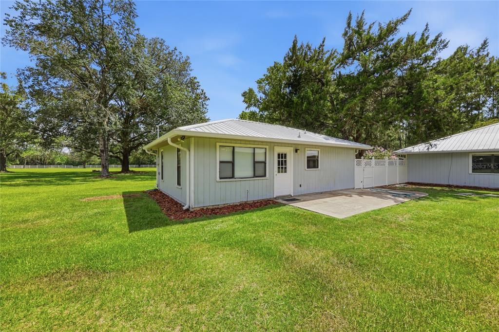 For Sale: $539,900 (3 beds, 3 baths, 2027 Square Feet)