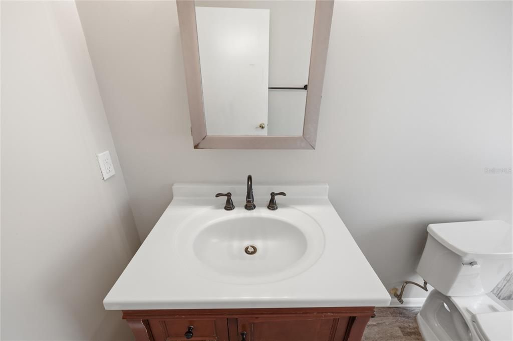 For Sale: $539,900 (3 beds, 3 baths, 2027 Square Feet)