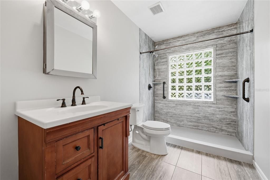 For Sale: $539,900 (3 beds, 3 baths, 2027 Square Feet)