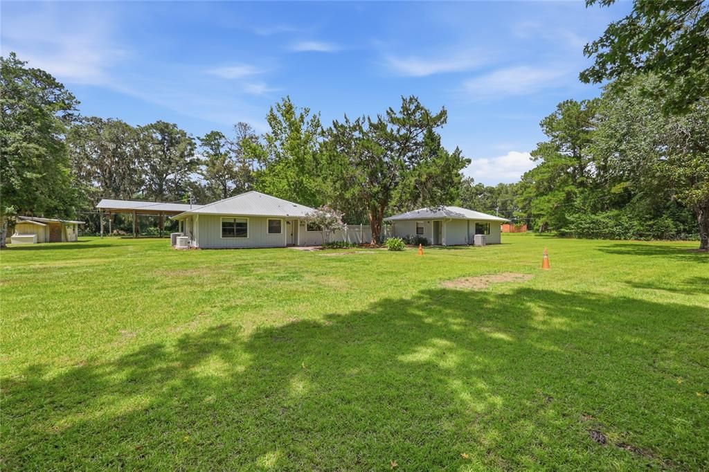 For Sale: $539,900 (3 beds, 3 baths, 2027 Square Feet)