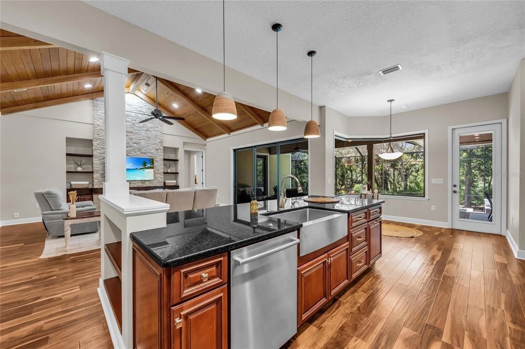 For Sale: $1,250,000 (4 beds, 3 baths, 3110 Square Feet)