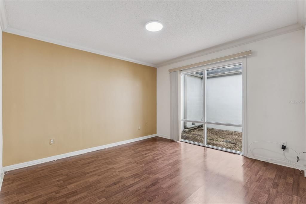 В аренду: $2,200 (2 спален, 2 ванн, 1262 Квадратных фут)