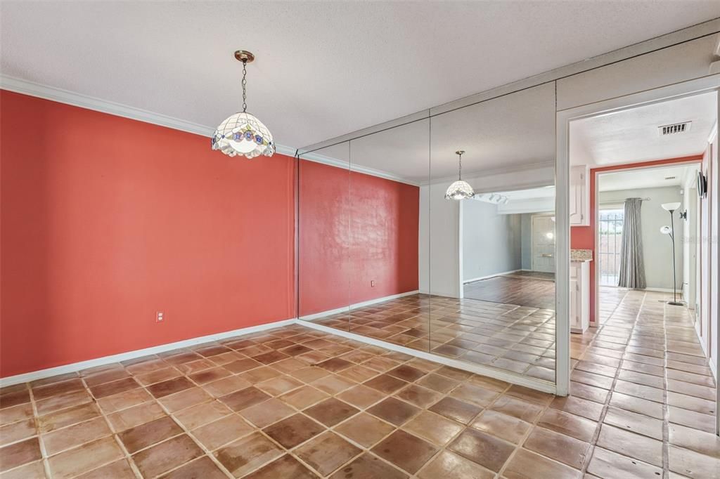 В аренду: $2,200 (2 спален, 2 ванн, 1262 Квадратных фут)