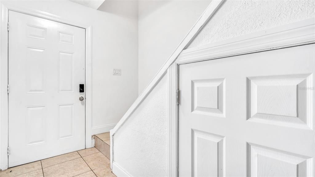 В аренду: $1,550 (1 спален, 1 ванн, 782 Квадратных фут)