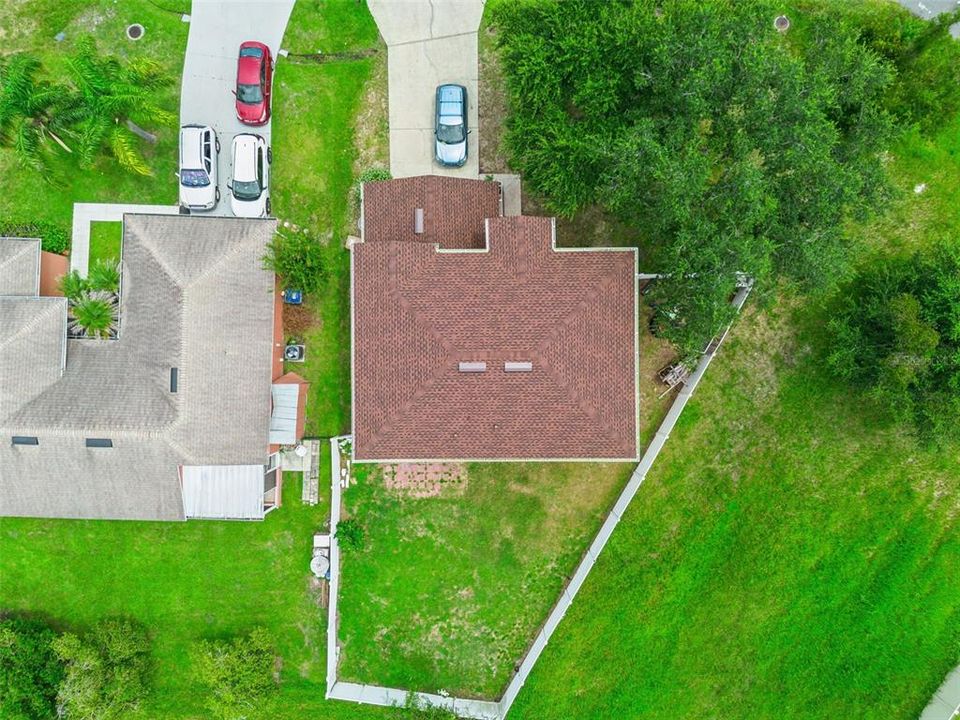 En Venta: $307,000 (4 camas, 2 baños, 2162 Pies cuadrados)