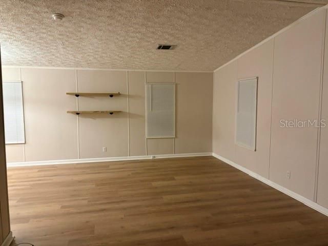 В аренду: $2,200 (2 спален, 2 ванн, 1080 Квадратных фут)
