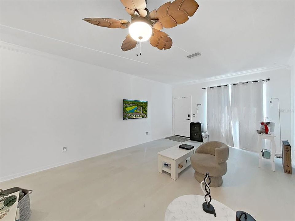 For Rent: $2,295 (2 beds, 2 baths, 1412 Square Feet)