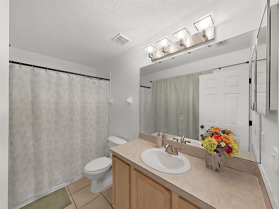 For Rent: $2,295 (2 beds, 2 baths, 1412 Square Feet)