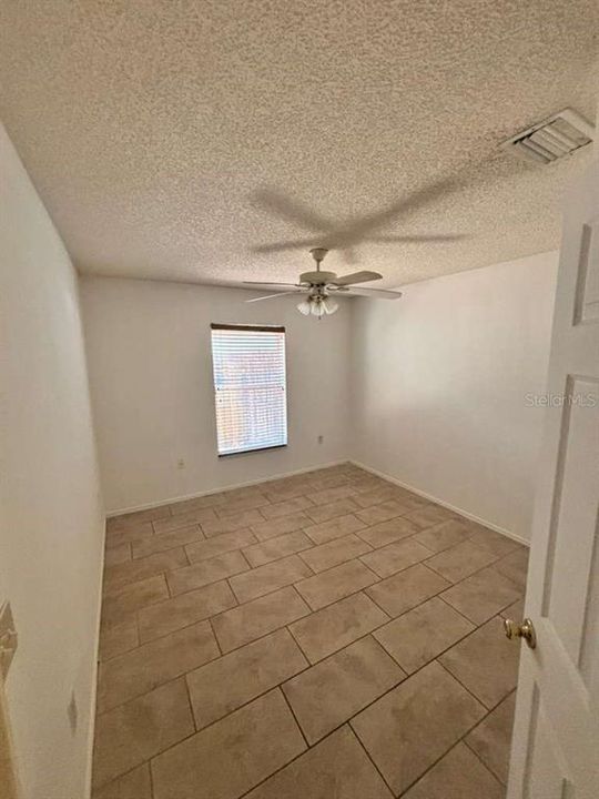 For Rent: $2,500 (3 beds, 2 baths, 1429 Square Feet)