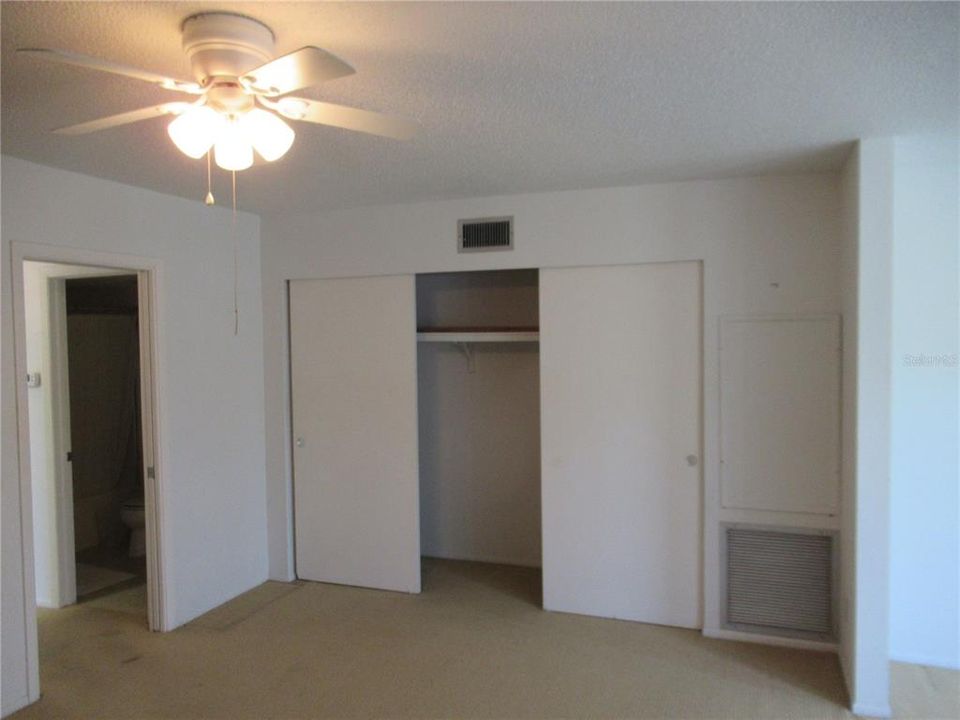 En Venta: $108,800 (1 camas, 1 baños, 825 Pies cuadrados)