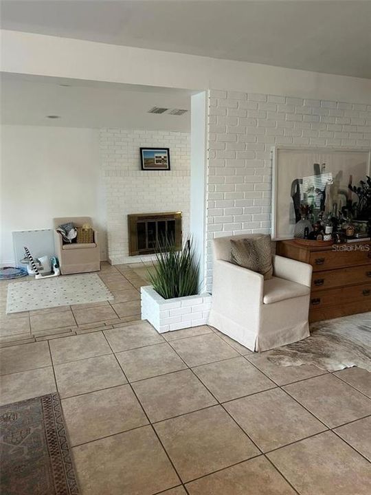 В аренду: $3,450 (3 спален, 2 ванн, 1512 Квадратных фут)