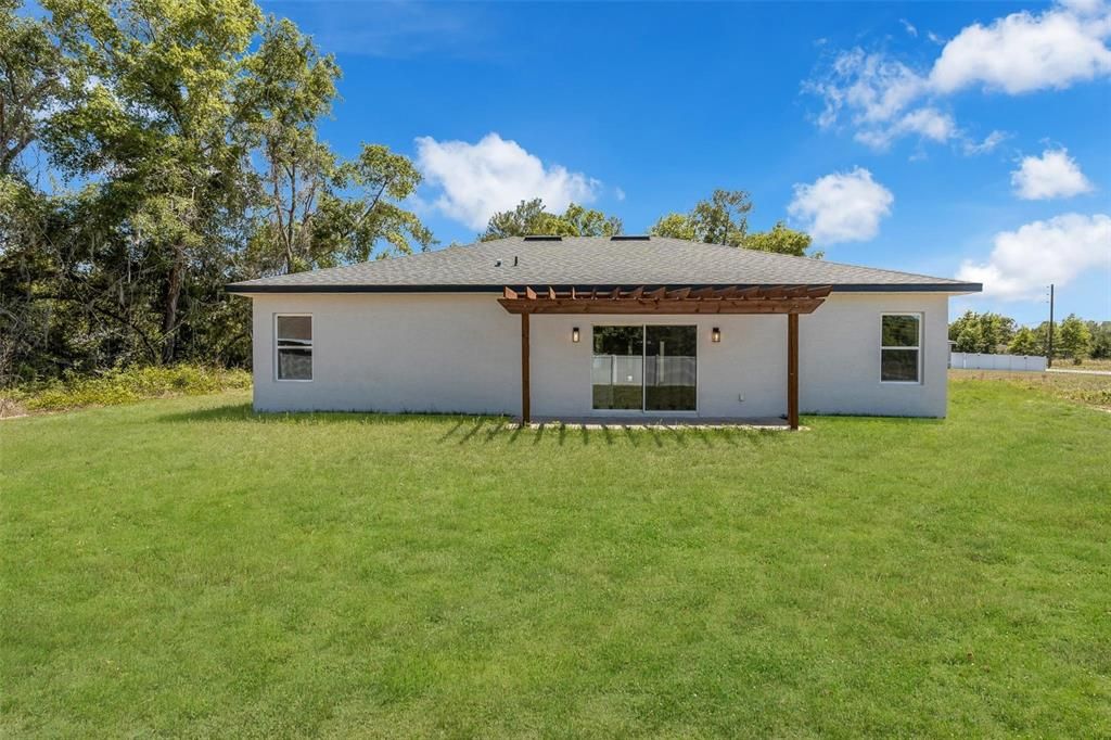 En Venta: $277,000 (4 camas, 2 baños, 1580 Pies cuadrados)