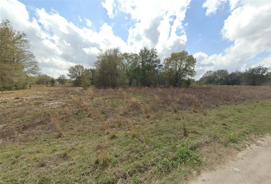 En Venta: $66,500 (0.86 acres)