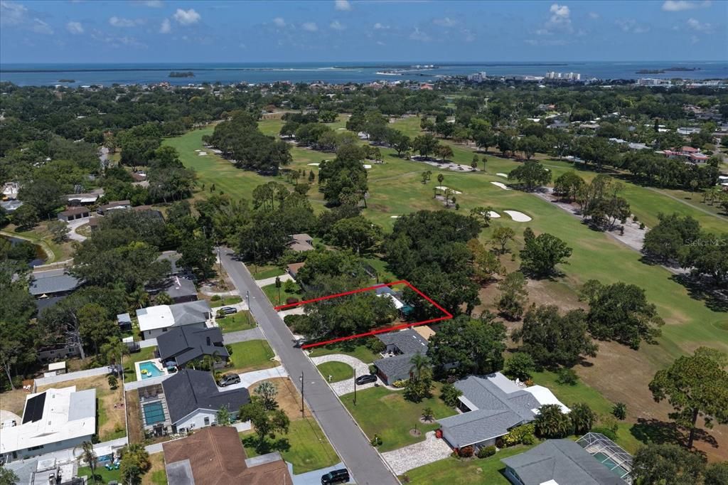 En Venta: $839,000 (4 camas, 3 baños, 2074 Pies cuadrados)