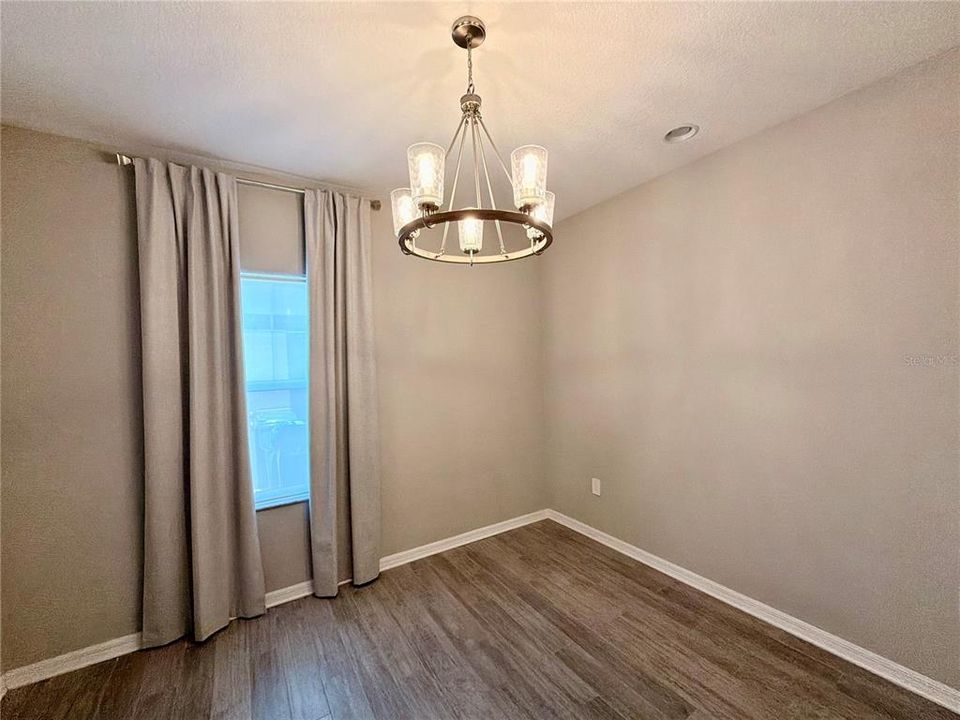 В аренду: $4,200 (4 спален, 3 ванн, 2307 Квадратных фут)