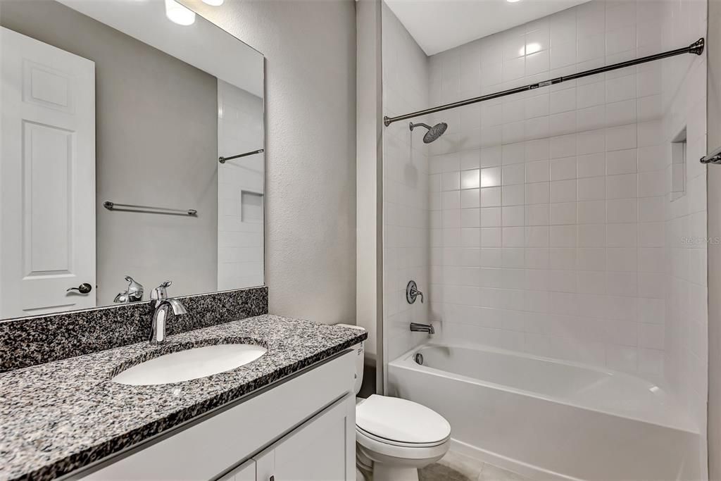 В аренду: $4,200 (4 спален, 3 ванн, 2307 Квадратных фут)