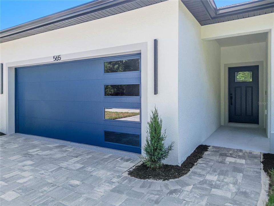 На продажу: $415,000 (4 спален, 2 ванн, 1755 Квадратных фут)