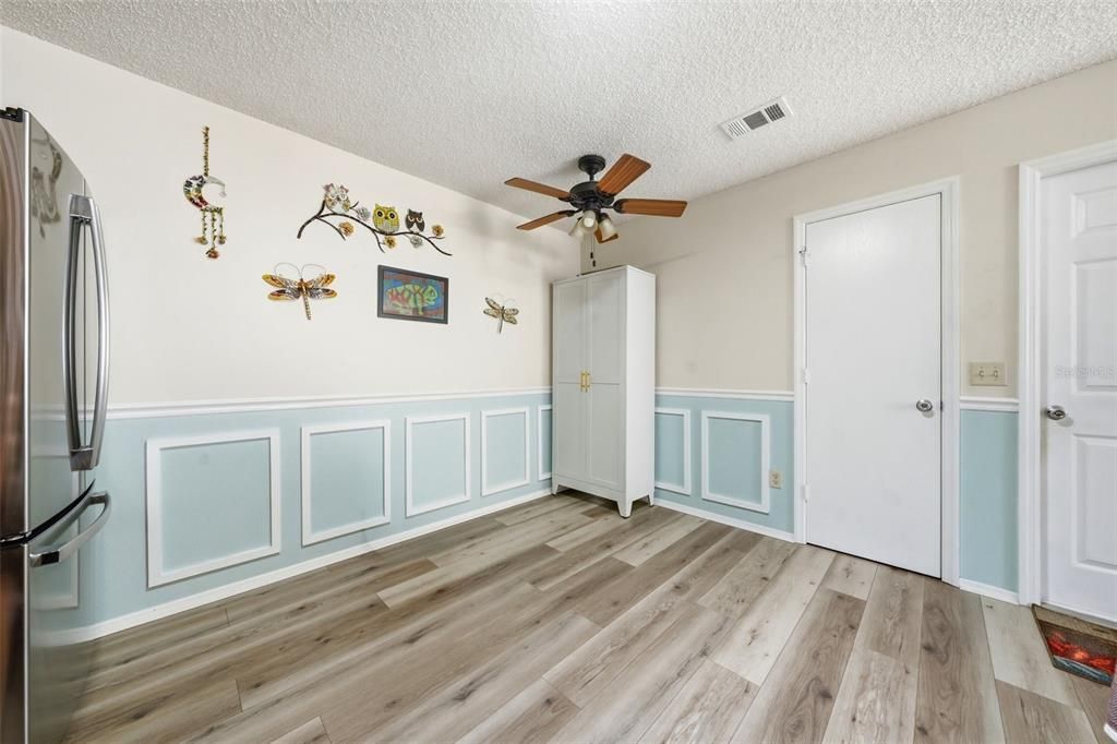 En Venta: $299,900 (2 camas, 2 baños, 1156 Pies cuadrados)