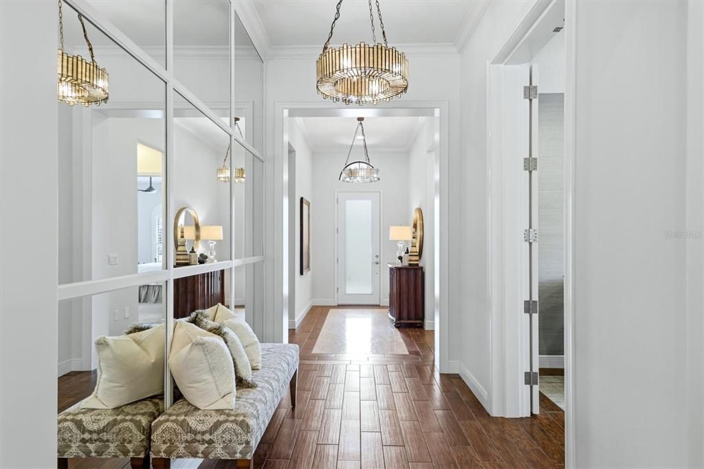 Activo con contrato: $1,150,000 (4 camas, 3 baños, 2665 Pies cuadrados)