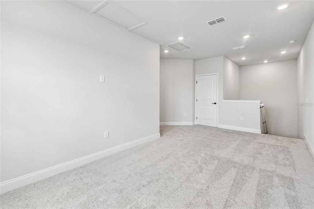 For Sale: $549,990 (4 beds, 2 baths, 2251 Square Feet)