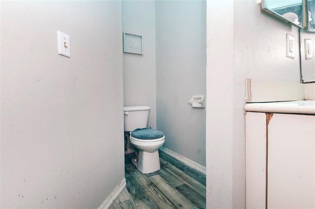 En Venta: $235,000 (3 camas, 2 baños, 1559 Pies cuadrados)