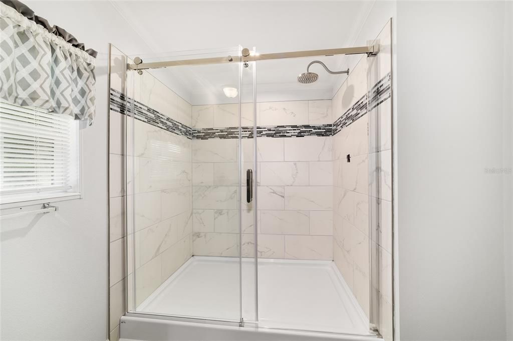 For Sale: $265,000 (4 beds, 2 baths, 1792 Square Feet)