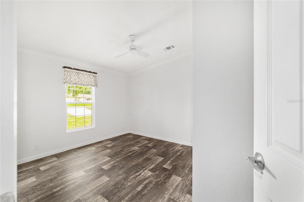 For Sale: $265,000 (4 beds, 2 baths, 1792 Square Feet)