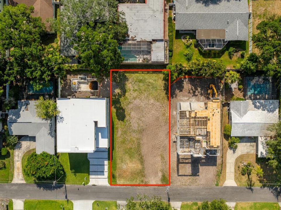 For Sale: $825,000 (0.22 acres)