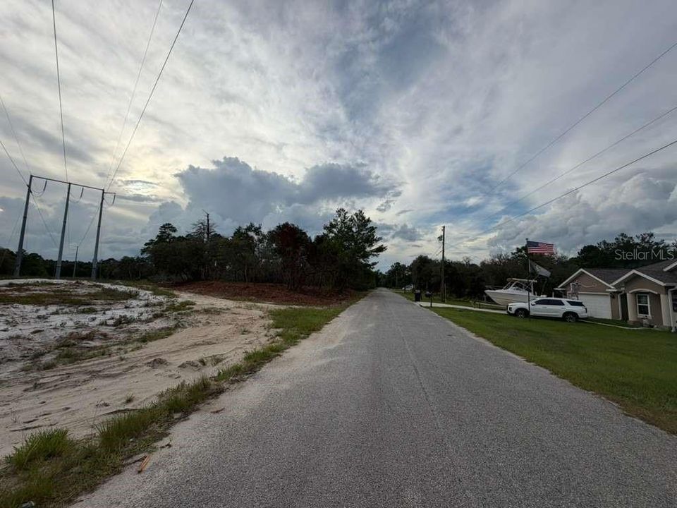 На продажу: $29,900 (0.53 acres)