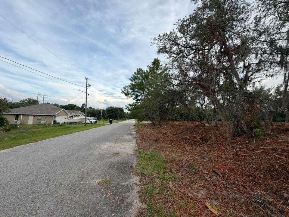 На продажу: $29,900 (0.53 acres)