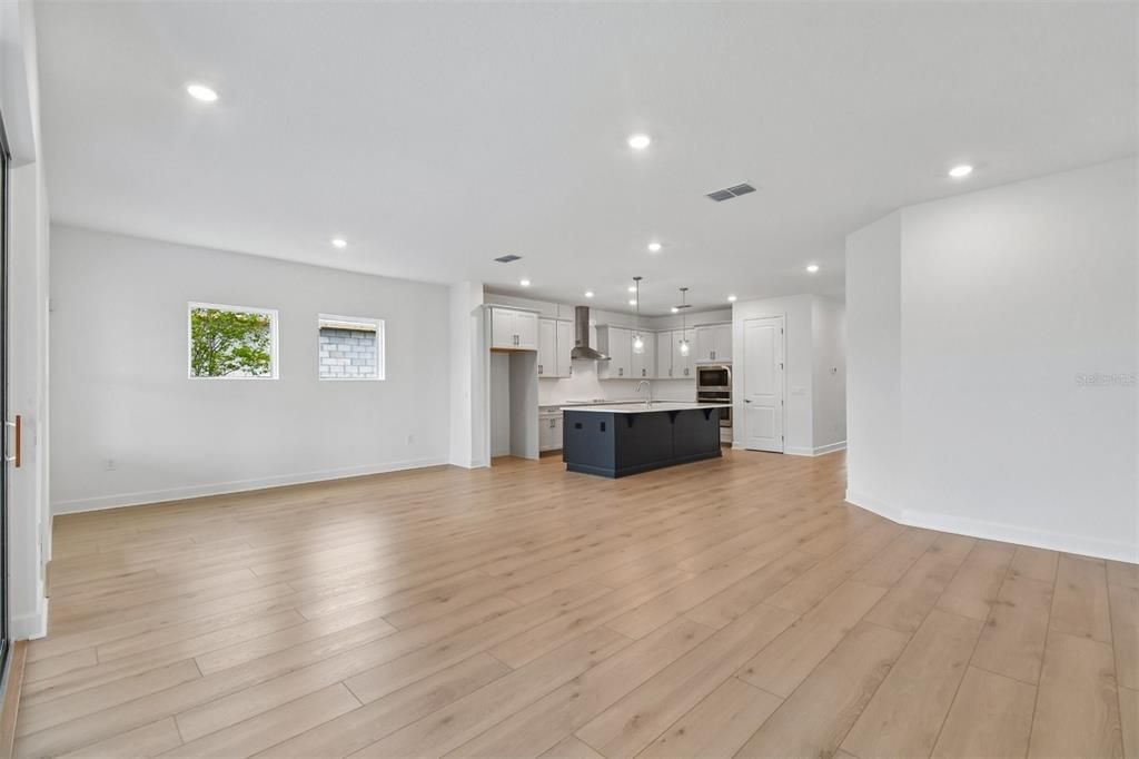 На продажу: $604,990 (4 спален, 3 ванн, 3071 Квадратных фут)