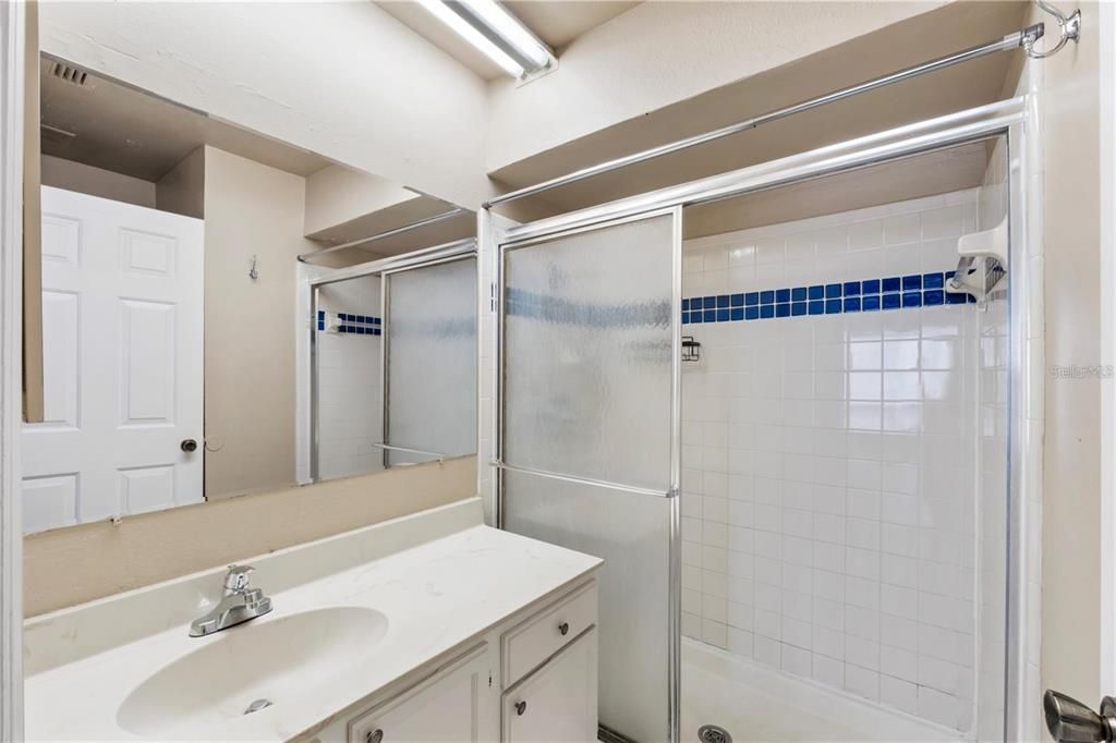 En Venta: $140,000 (2 camas, 2 baños, 1165 Pies cuadrados)