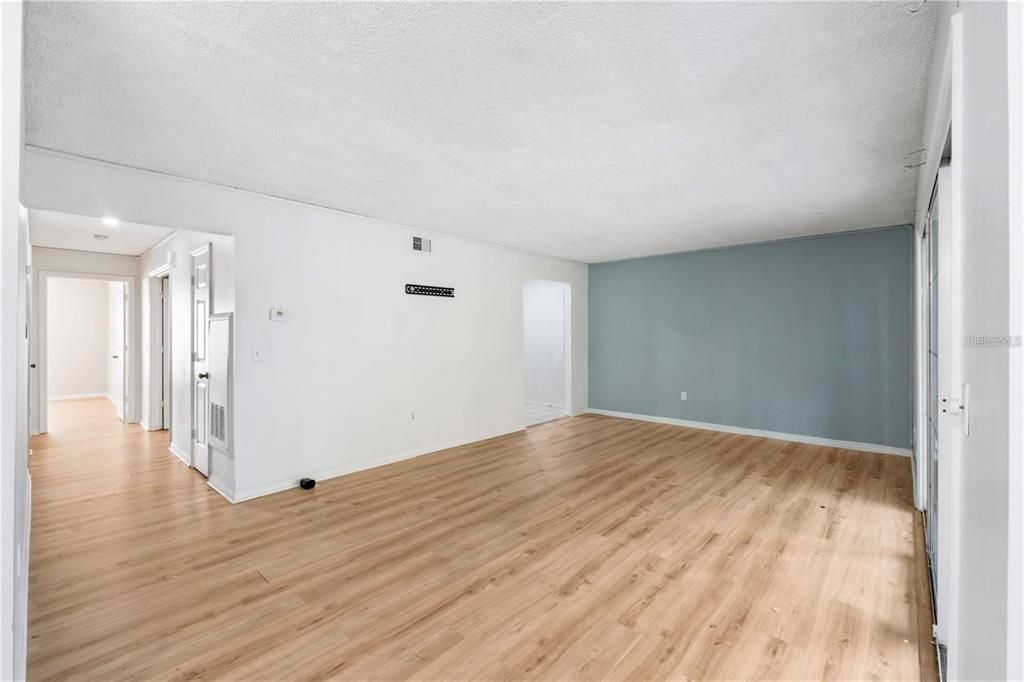 En Venta: $140,000 (2 camas, 2 baños, 1165 Pies cuadrados)