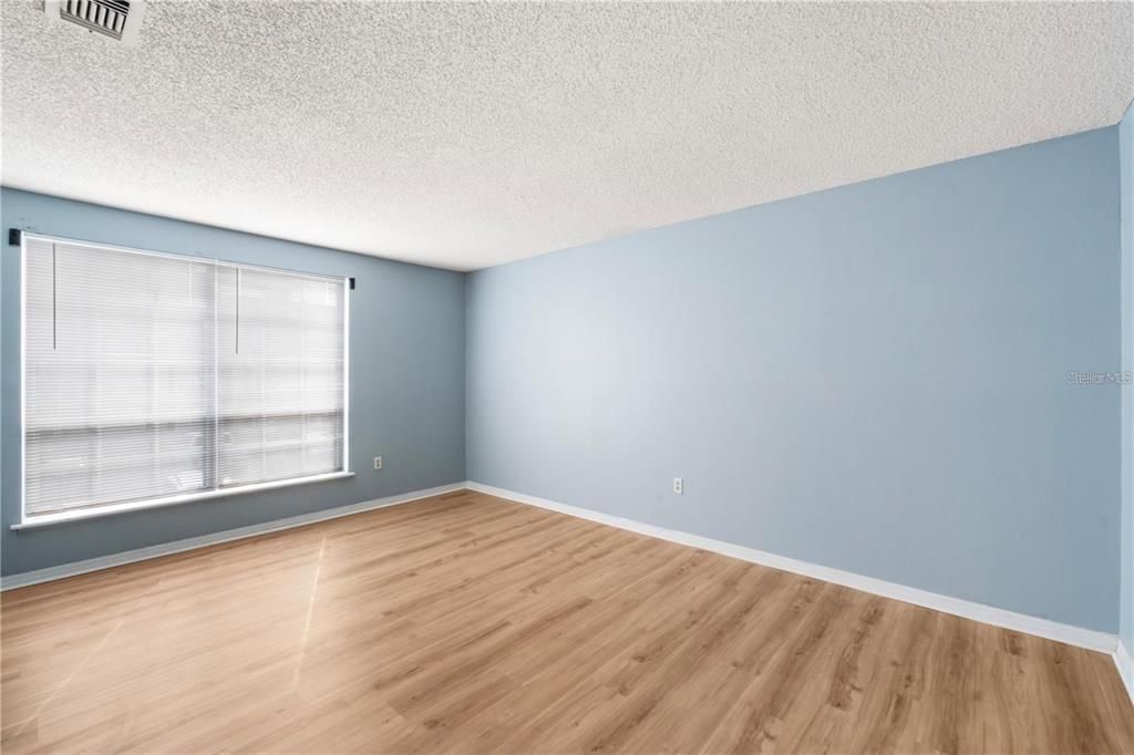 En Venta: $140,000 (2 camas, 2 baños, 1165 Pies cuadrados)