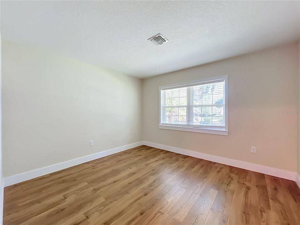 En Venta: $289,000 (2 camas, 1 baños, 1020 Pies cuadrados)