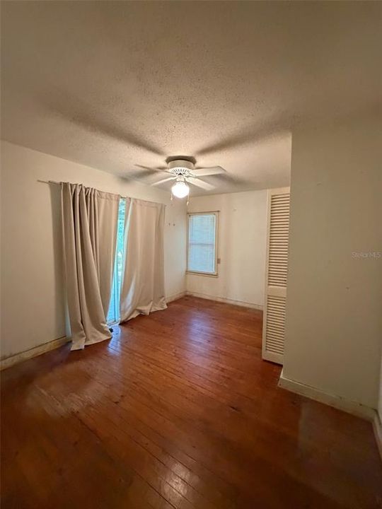 En Venta: $145,000 (2 camas, 1 baños, 988 Pies cuadrados)