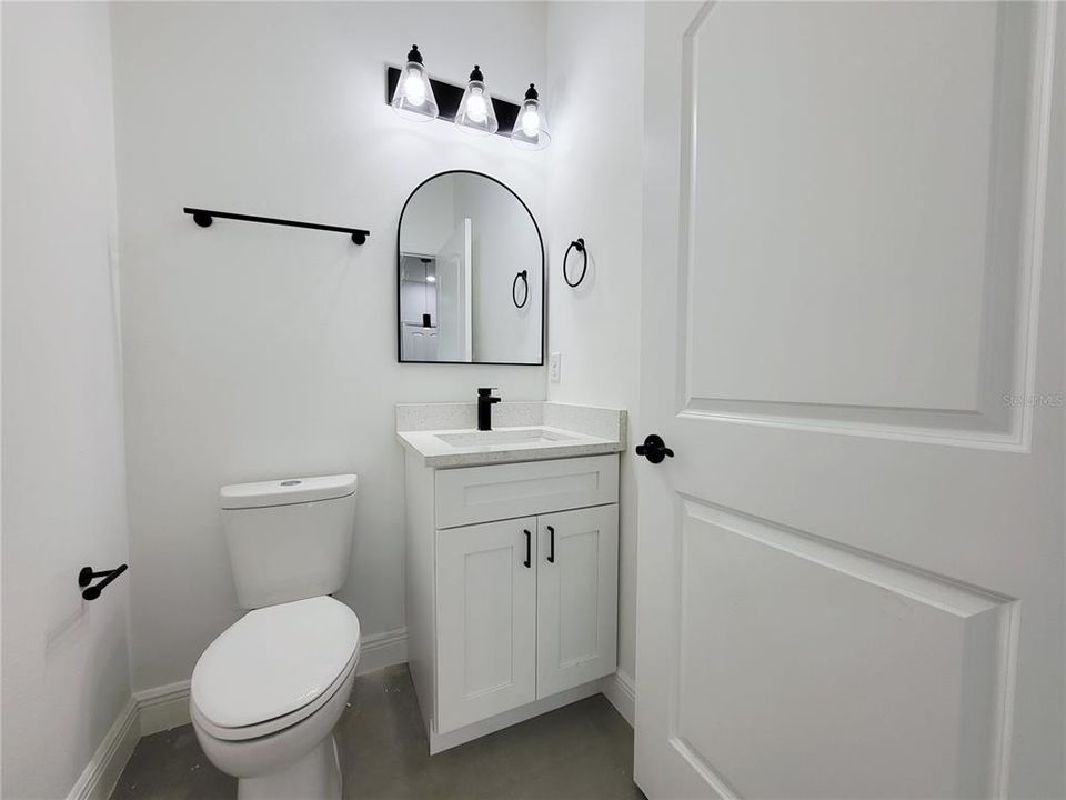 На продажу: $374,999 (3 спален, 2 ванн, 2270 Квадратных фут)