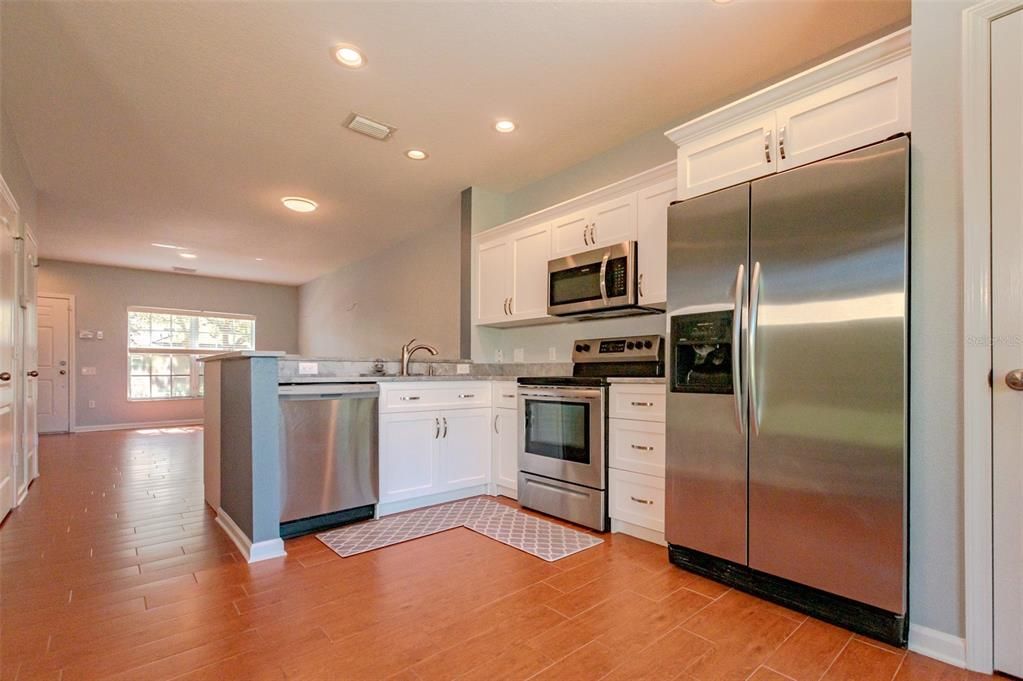 : $210,000 (2 beds, 2 baths, 1184 Square Feet)